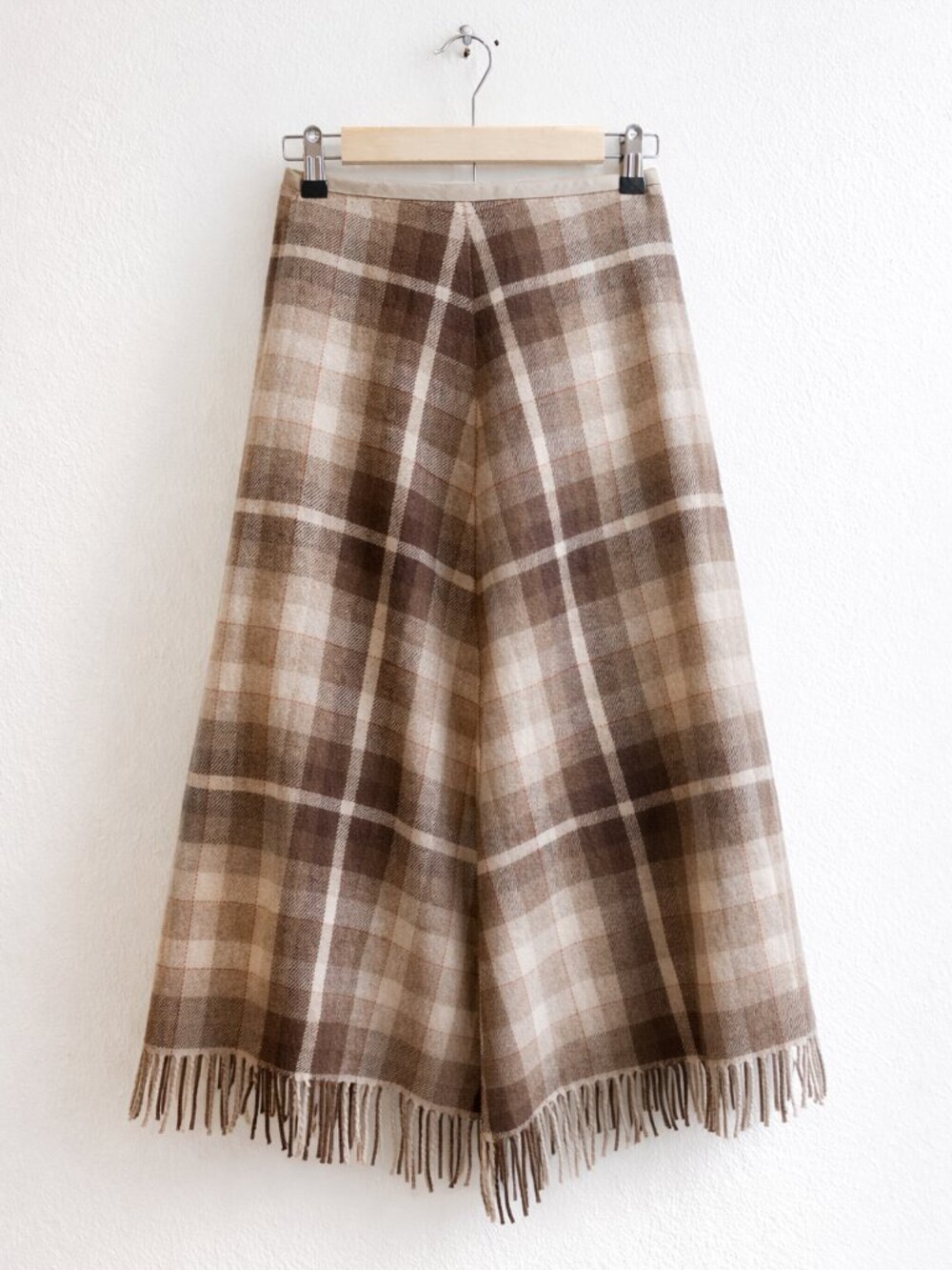VINTAGE/Heritage 90's J. Crew V-Cut‎ Plaid Fringe Wool Midi Skirt SM - Picture 2 of 9